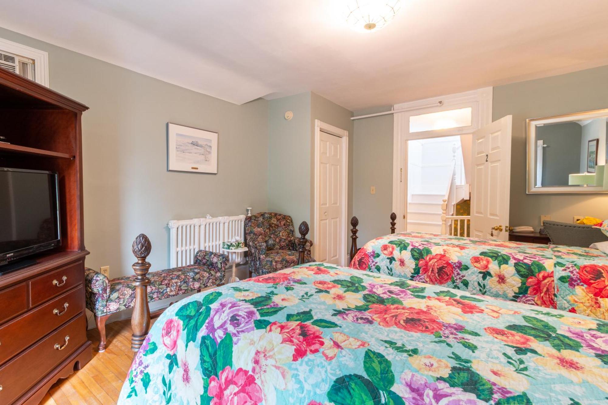 The Dawson House Bed & Breakfast Charlottetown Eksteriør bilde