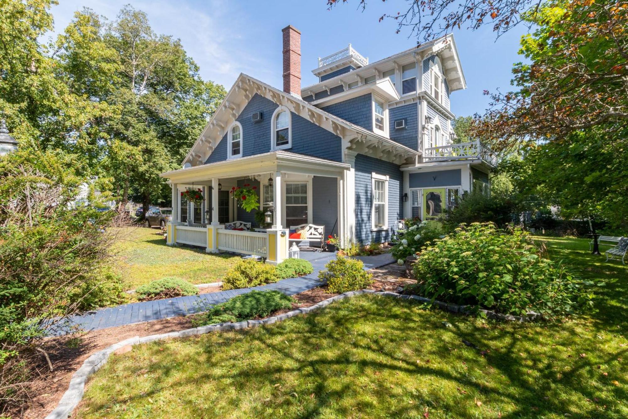 The Dawson House Bed & Breakfast Charlottetown Eksteriør bilde