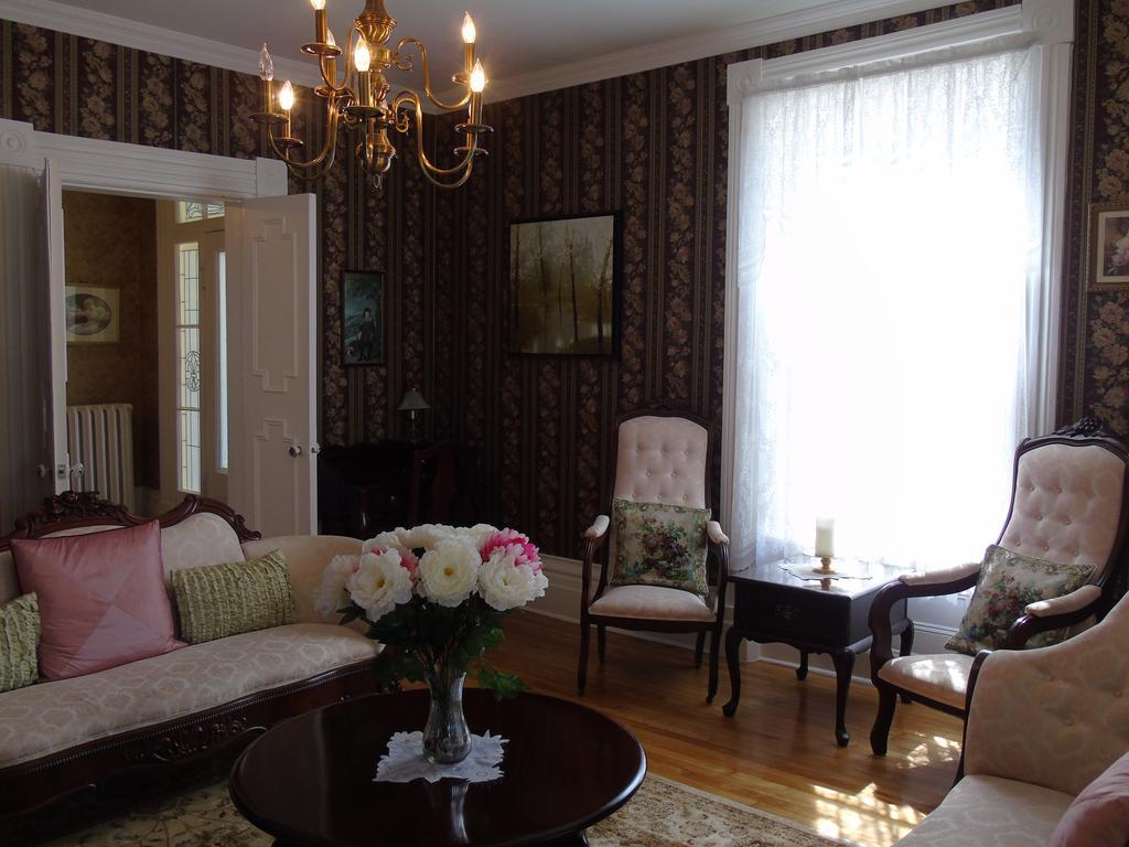 The Dawson House Bed & Breakfast Charlottetown Eksteriør bilde