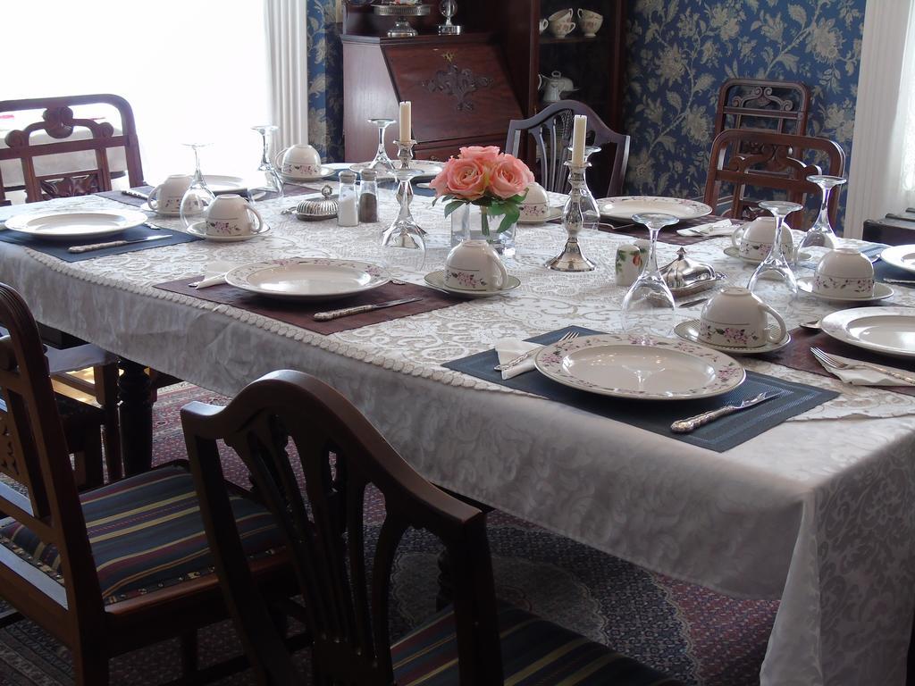 The Dawson House Bed & Breakfast Charlottetown Eksteriør bilde