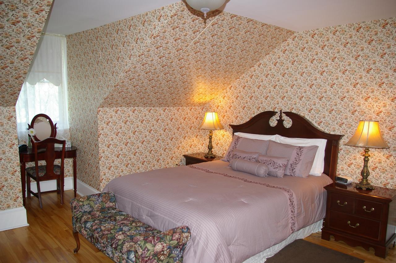 The Dawson House Bed & Breakfast Charlottetown Eksteriør bilde
